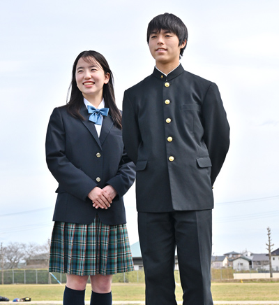 制服