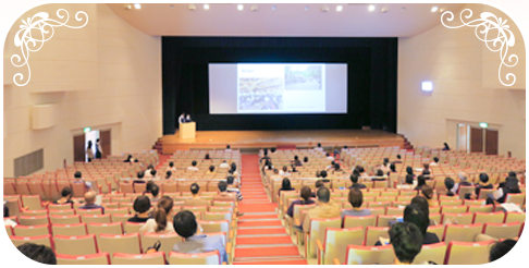 講堂で開催したミニ説明会