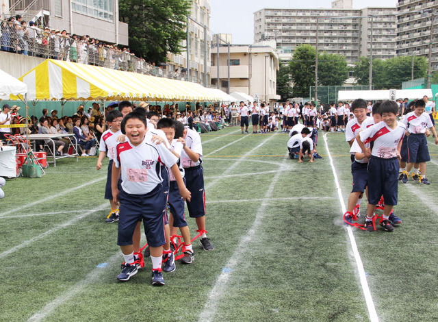 日本大学豊山高等学校・中学校、体育祭の様子（公式サイトより）