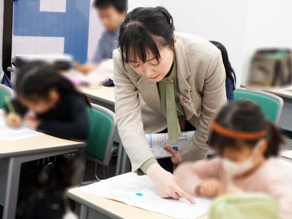 佐々木先生のモットーは、前向きに学べる授業を提供するというもの