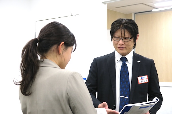 保護者と面談