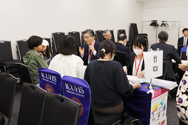 ホールAの様子ICU