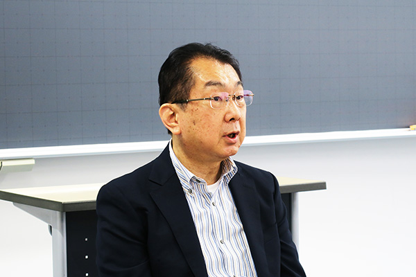 関戸雅嗣先生