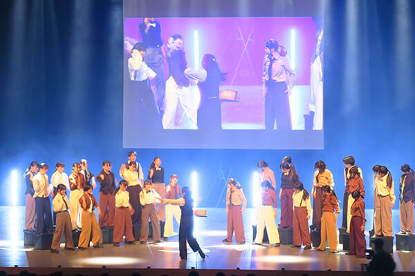 2・3年生チームGroovy Actのダンス写真